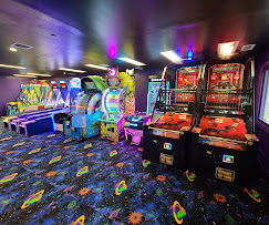 Things To Do https://collinsvacationrentals.icnd-cdn.com/images/thingstodo/Space Arcade.jpg